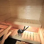 Convenient For 4 With Sauna * להטי
